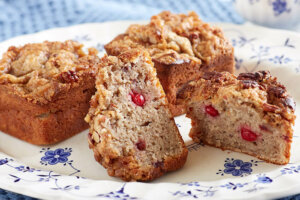 Lingonberry sour cream coffee cake