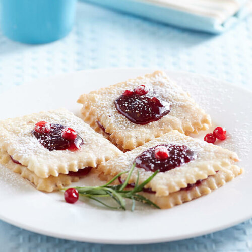 Lingonberry shortbread cookies